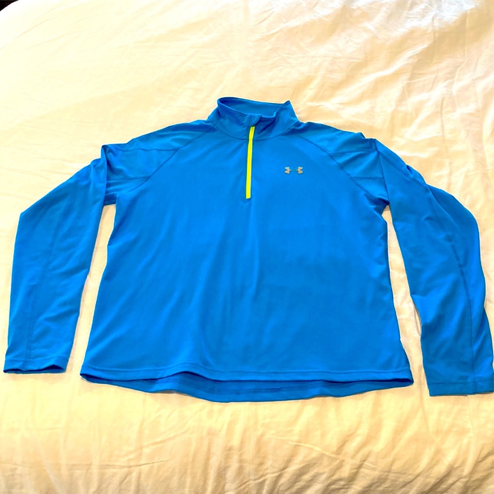 UA quarter zip fitted
